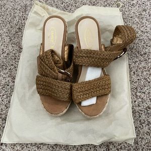BRAND NEW WOMEN’S ANKLE WEDGE SANDALS
